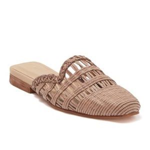 Kaanas Aruba Woven Square Toe Slip On Mule Taupe 6 NWT
